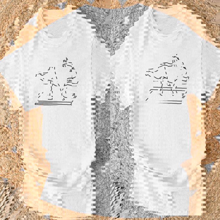 French Bulldog Frenchie Yoga フレンチブルドッグヨガ Tシャツ 高齢者への贈り物