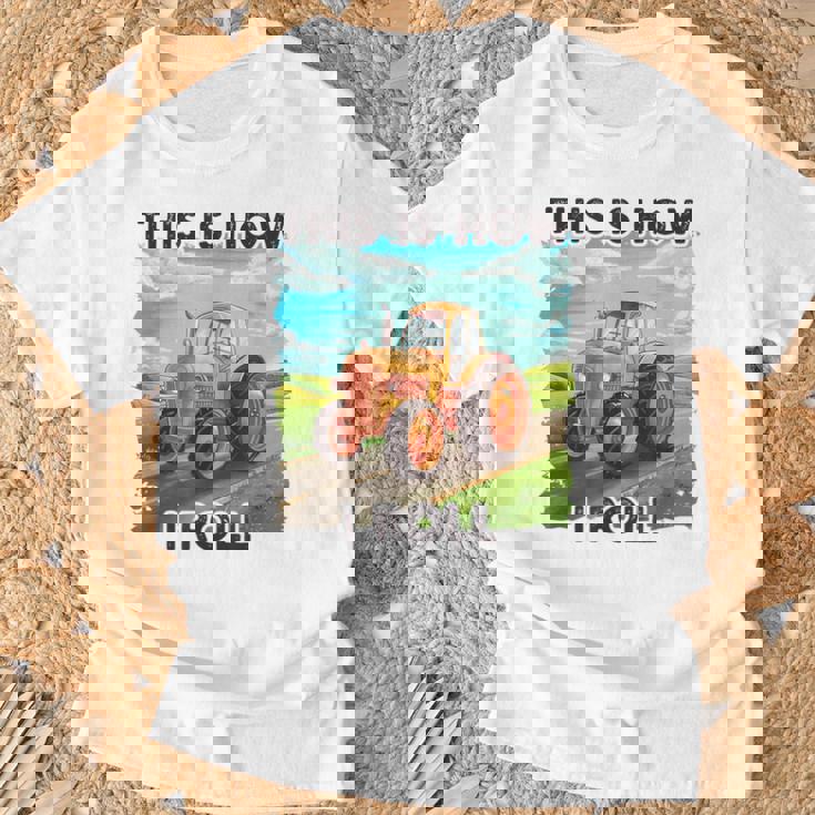 Farming Farmers This Is How I Roll トラクター Tシャツ 高齢者への贈り物