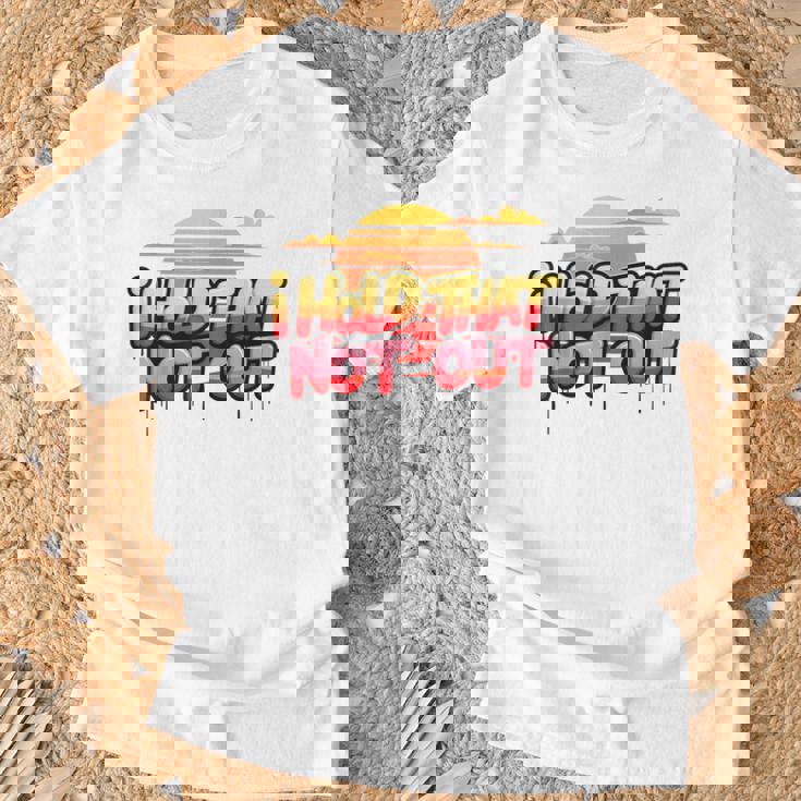 I Hold That Not Out Denglishaying Tシャツ 高齢者への贈り物