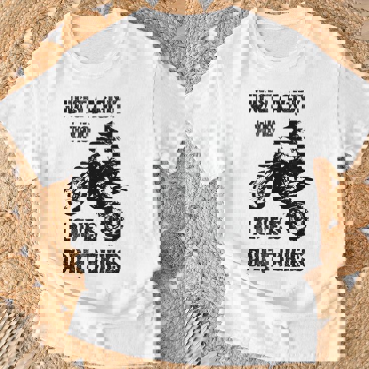 メンズ Just A Guy Who Loves ダートバイク 面白い モトクロス Tシャツ 高齢者への贈り物