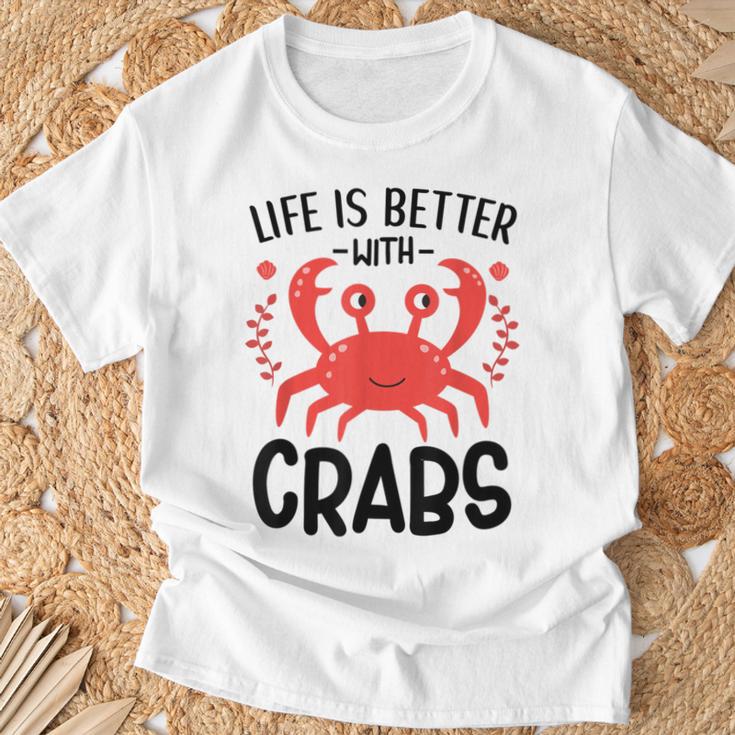 Laida Es Mejor Con Los Cangrejos Amante Del Cangrejo Para Niños Hombres Es Camiseta unisex Regalos para ancianos