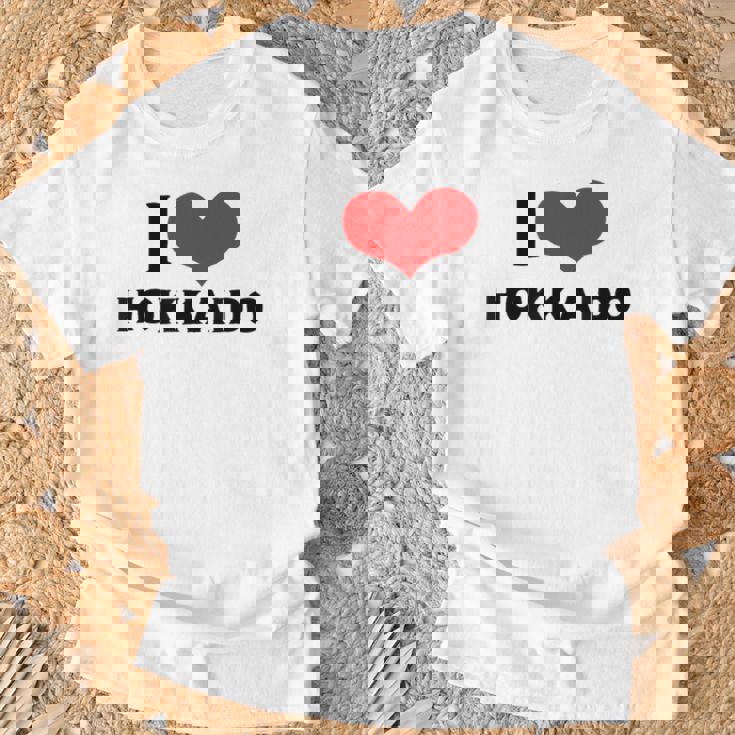 I Love Hokkaido 愛 ハート 北海道 日本 お土産 かわいい おしゃれ Tシャツ 高齢者への贈り物