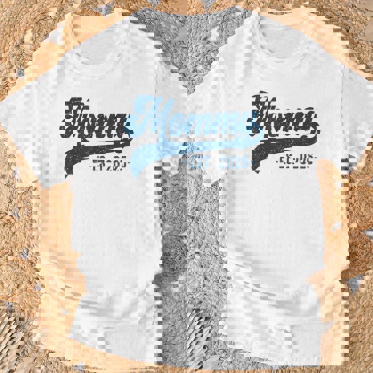 Mommy Est 2025 Mommy To Be New Mommy Pregnancy Tシャツ 高齢者への贈り物