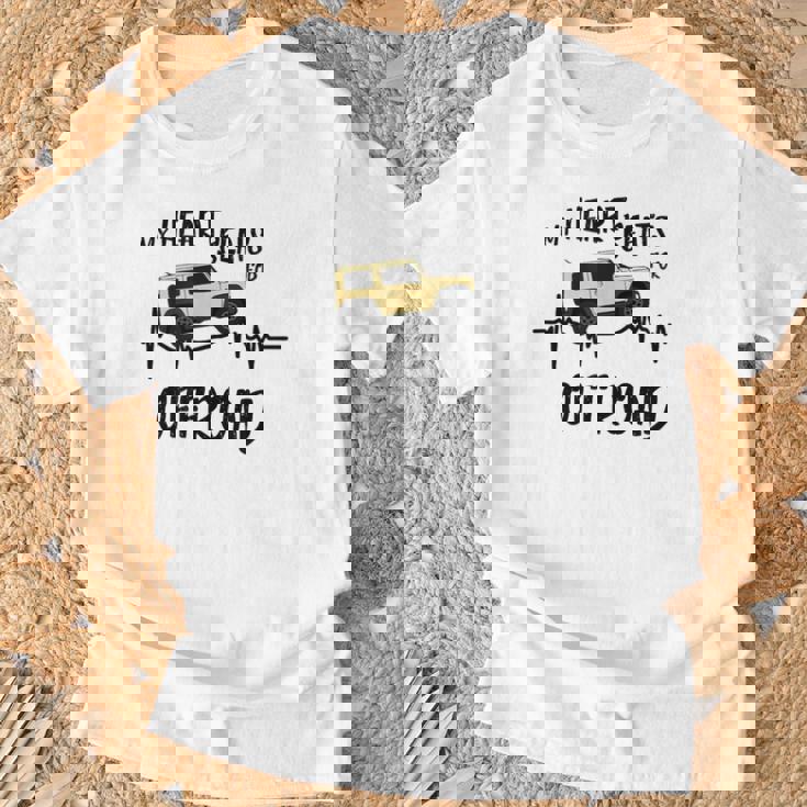 My Heart Beats For オフロード 4X4 Jb74 Gj 4Wd ファンアイボリー Tシャツ 高齢者への贈り物