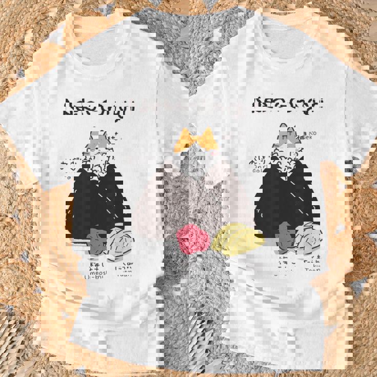 Neko おにぎりおむすび おにぎりの猫 日本食好き。 Tシャツ 高齢者への贈り物