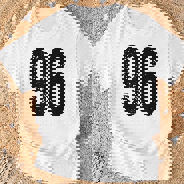 Número 96 Camiseta unisex Regalos para ancianos