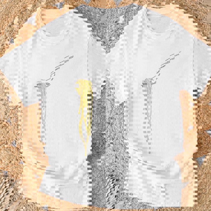Pasta Divertida Amante De La Comida Italiana Comer Espaguetis Con Tenedor Camiseta unisex Regalos para ancianos