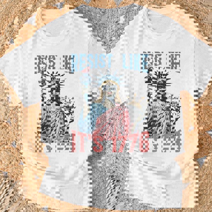 Resist Like It's 1776 No Kings Liberty Statue 4Th Of July T-Shirt Gifts for Old Men