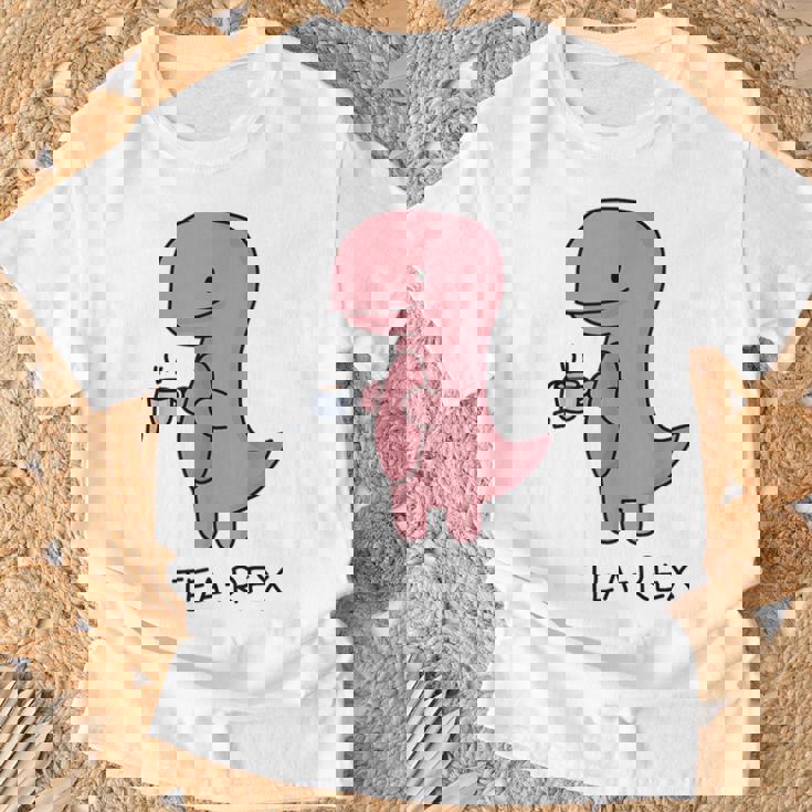 Tea Rex ユーモラスパン。 Tシャツ 高齢者への贈り物