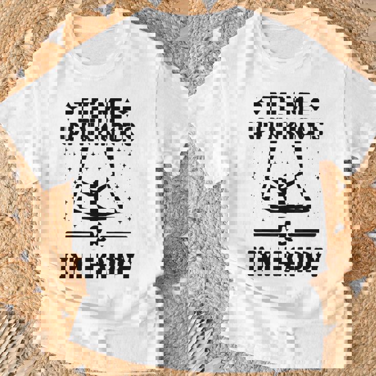 Tie Me Up In Knots & I'm Happy エアリアル ヨガ 体操選手 エアリスト Tシャツ 高齢者への贈り物