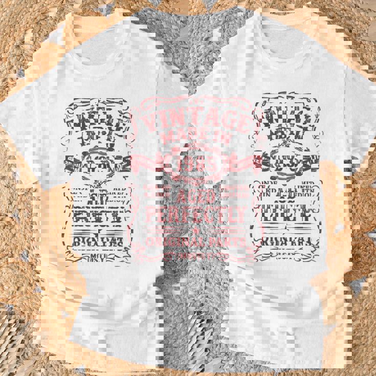 Vintage Made In 1985 The Man Myth Legend 39 Year Old Tシャツ 高齢者への贈り物