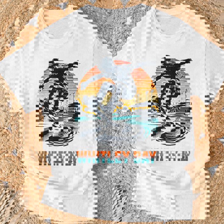 Whitley Baykateboardingグランジ Tシャツ 高齢者への贈り物
