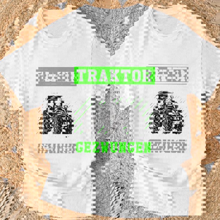 Zum Traktor Fahren Geboren Zurchule Gezwungen T-Shirt Geschenke für alte Männer