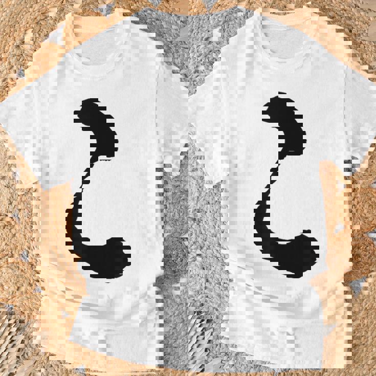 【こ】ひらがな 一文字 可愛い 日本語 面白い おもしろ ネタ 筆文字 平仮名 五十音 文字 かっこいい ウケ狙い 毛筆 Tシャツ 高齢者への贈り物