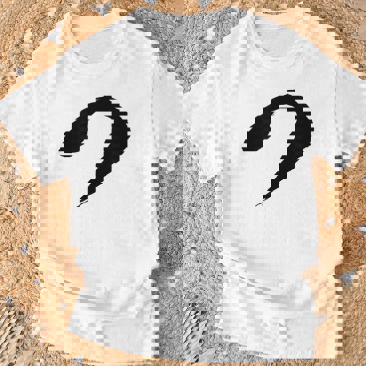 【つ】ひらがな 一文字 可愛い 日本語 面白い おもしろ ネタ 筆文字 平仮名 五十音 文字 かっこいい ウケ狙い 毛筆 Tシャツ 高齢者への贈り物