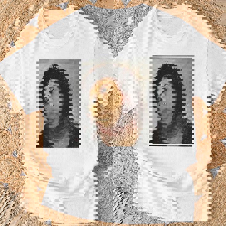 【キリスト画】おばあさんが勝手に修復した教会の壁画が人気爆発 長袖tシャツ Tシャツ 高齢者への贈り物