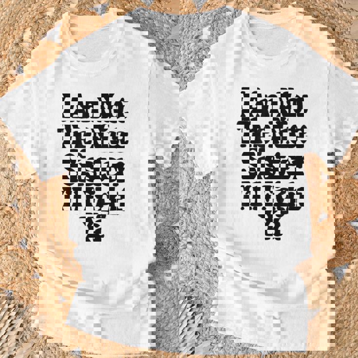 おれはナイスシスターじゃないよ戦ってやるよおもしろい皮肉 Tシャツ 高齢者への贈り物