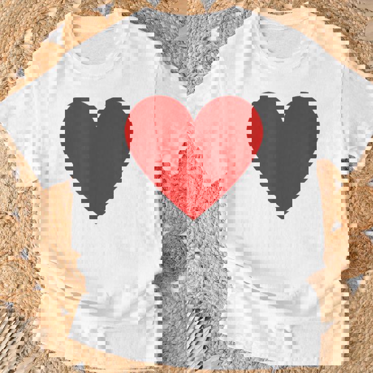 かわいい赤ミニマリスト ハート Tシャツ 高齢者への贈り物