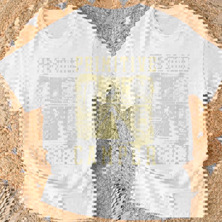 アウトドア アドベンチャー ブッシュクラフト プリミティブ キャンパー Tシャツ 高齢者への贈り物