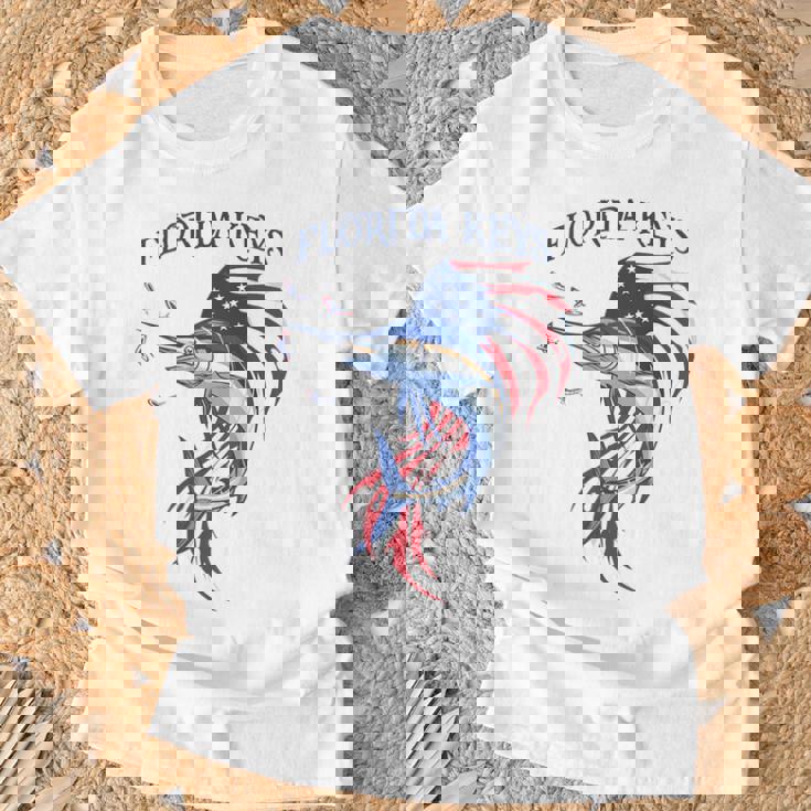 アメリカ国旗 愛国的 カジキ マーリン フロリダの鍵 Tシャツ 高齢者への贈り物