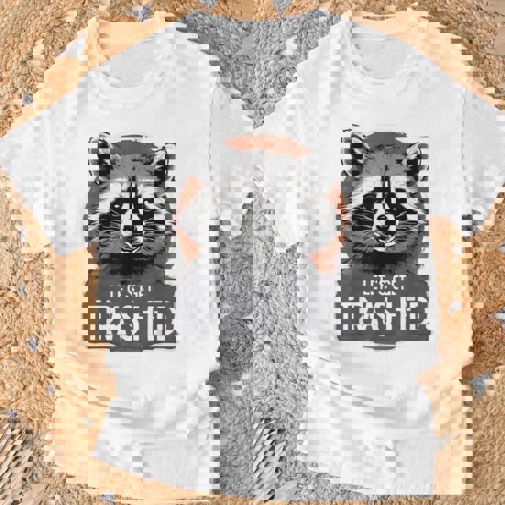 アライグマコスチュームtシャツ グルービー Let's Get Trashed Tシャツ 高齢者への贈り物