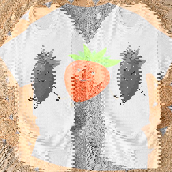 イチゴのハロウィンコスチューム かわいい怠惰なイチゴの果実 Tシャツ 高齢者への贈り物