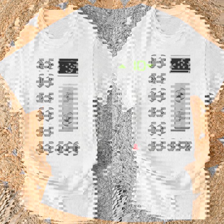 エレベーターボタン おもしろエレベーター Tシャツ 高齢者への贈り物