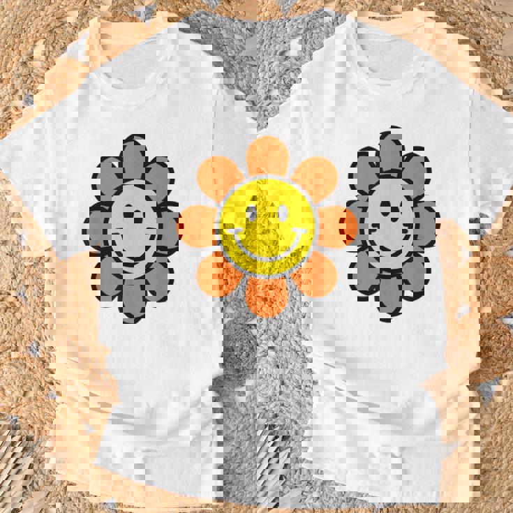 オレンジ イエロー ハッピー スマイル スマイル フェイス デイジー フラワーガール Tシャツ 高齢者への贈り物