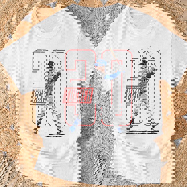 カイル・タッカー Tシャツ 高齢者への贈り物