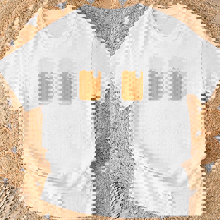 カンボジア、ビールが飲みに来た、クメール語 Tシャツ 高齢者への贈り物