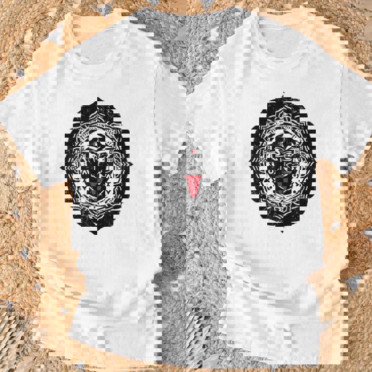 カーリー ヒンドゥー教 神 女神 インド 聖なるヨガ プージャ カーリー Tシャツ 高齢者への贈り物