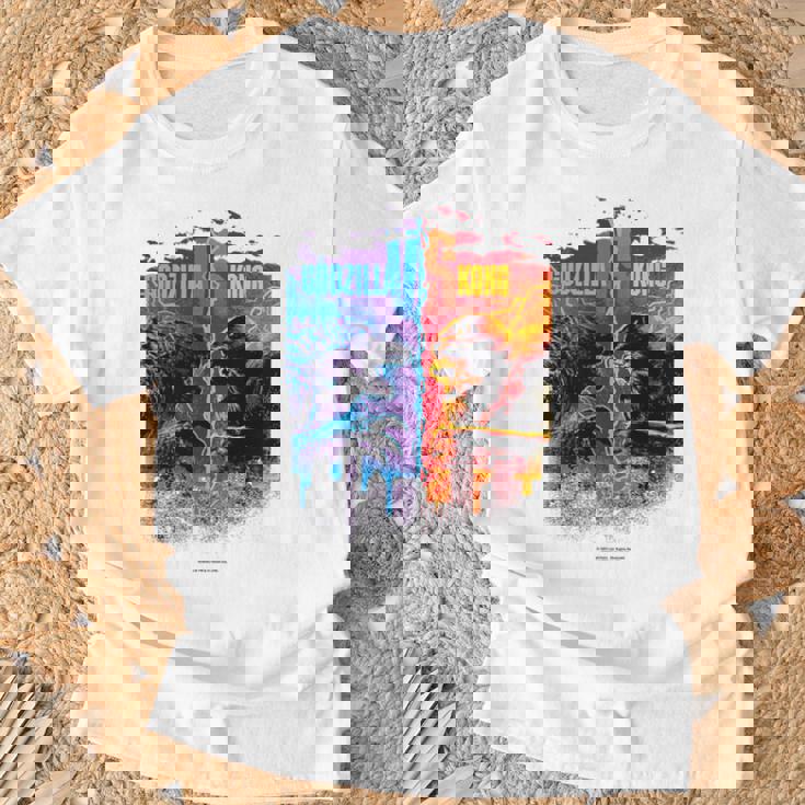 キッズ 『ゴジラvsコング』8 Tシャツ 高齢者への贈り物