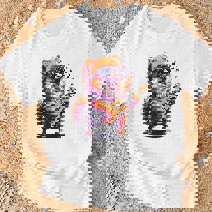 ギターを弾く犬 ポメラニアン 面白い Tシャツ 高齢者への贈り物