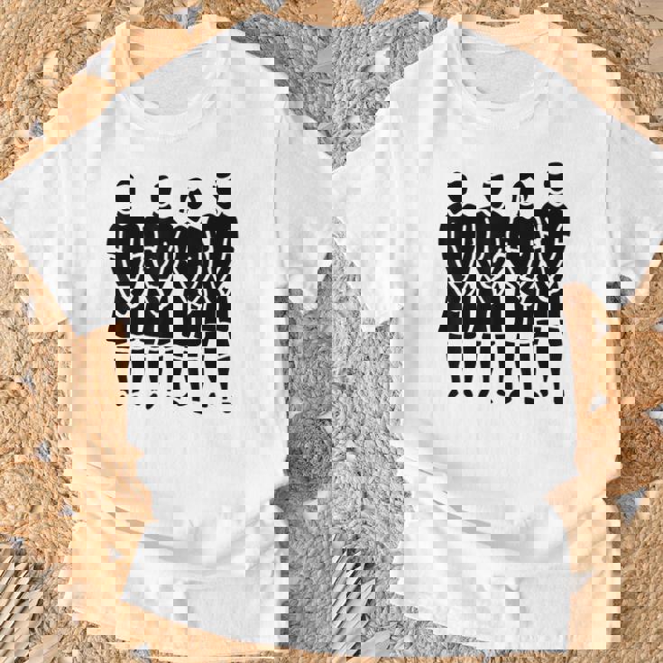 サッカー サッカー選手の壁 Tシャツ 高齢者への贈り物