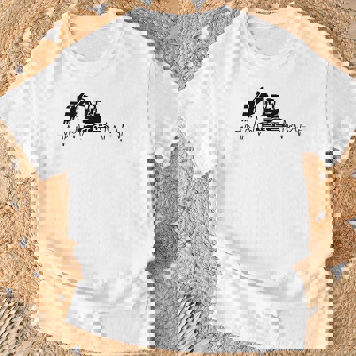 ショベル ハートビート 重機 オペレーター ハートビート Tシャツ 高齢者への贈り物