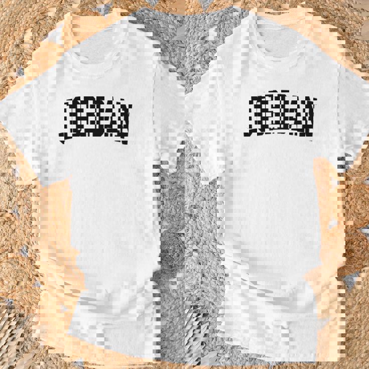 ジョーダン・レッド・バーシティ 長袖tシャツ Tシャツ 高齢者への贈り物