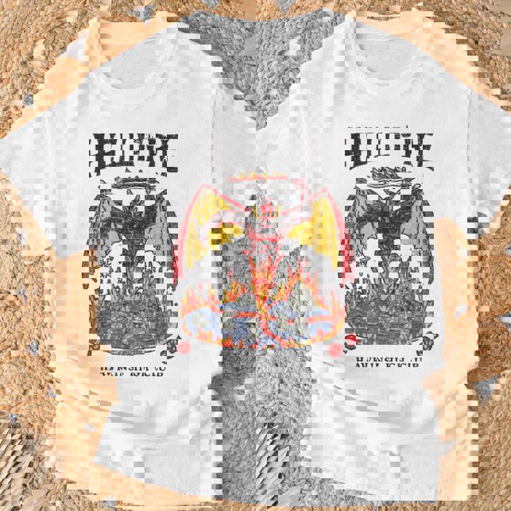 ストレンジャー・シングス ヘルファイア クラブ ポスター ホーキンス ハイ Dnd ギャング Tシャツ 高齢者への贈り物