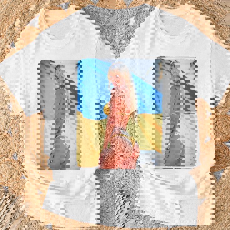 セクシーガールグラフィックtシャツ 「モダンピンナップガール&ウクライナ国旗2」 長袖tシャツ Tシャツ 高齢者への贈り物