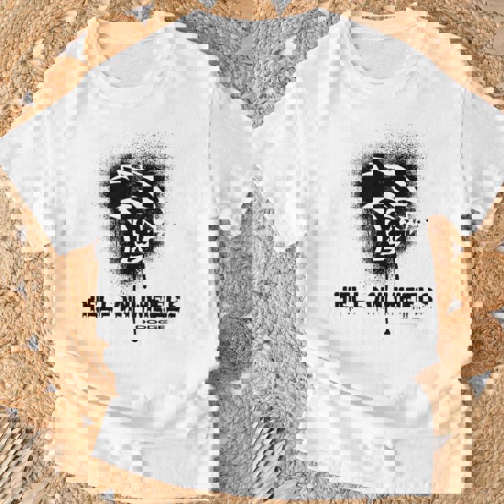 ダッジ・ヘルキャット・ヘル・オン・ホイールズ Tシャツ 高齢者への贈り物