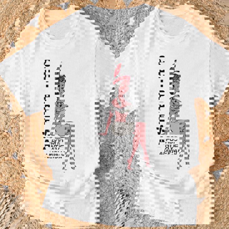 チペワ アメリカン インディアン トライブ キュート プラウド カートゥーン スクワー Tシャツ 高齢者への贈り物