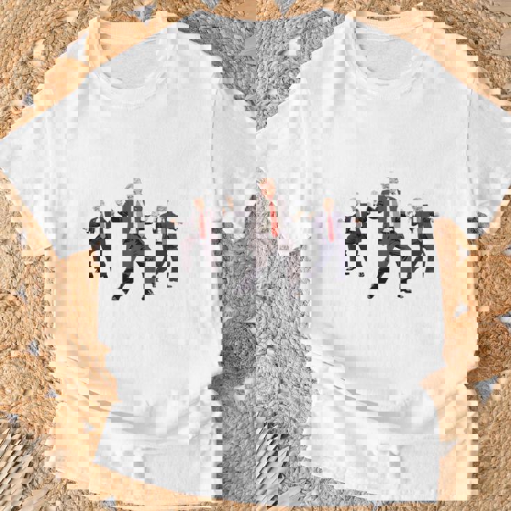 トランプが史上最大のリターンを獲得 第47代大統領 2024 長袖tシャツ Tシャツ 高齢者への贈り物