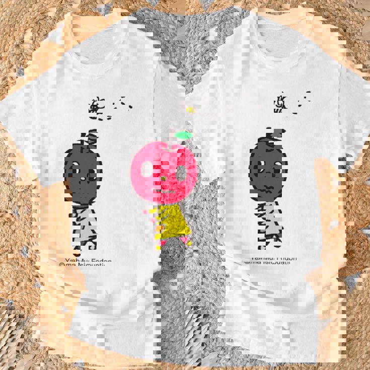 ハチさんとおにごっこ Tシャツ 高齢者への贈り物