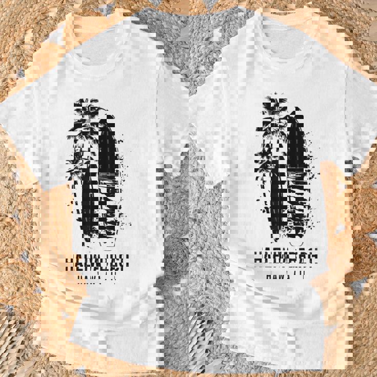 ハレイワ ビーチ ハワイ サーフィン ビンテージ サーフィン サーファー Tシャツ 高齢者への贈り物
