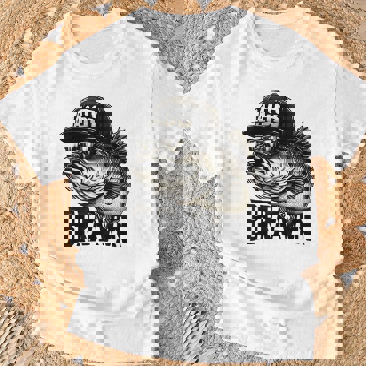 バス釣り クールなグラフィックデザイン 男性 漁師 Tシャツ 高齢者への贈り物