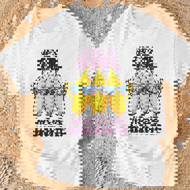 バナナ好きな女の子だけフルーツファニーイエローバナナ好き Tシャツ 高齢者への贈り物