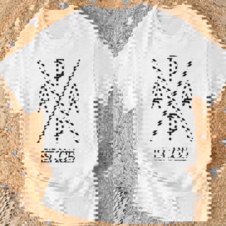 パパ 2025 ファーザー・トゥ・ビー2025 プラウド・パパ 2025 Tシャツ 高齢者への贈り物