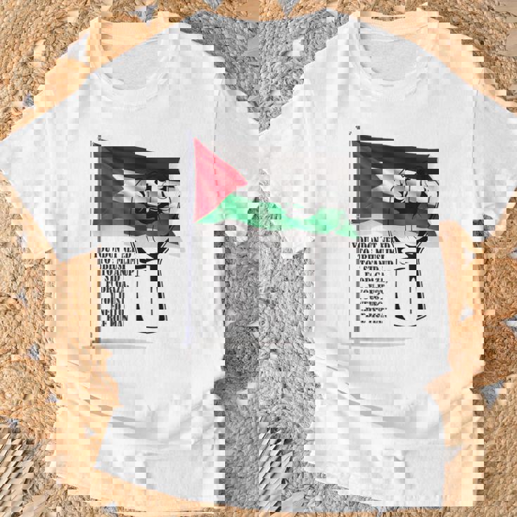 パレスチナフリーパレスチナフリーガザパレスチナ国旗 Tシャツ 高齢者への贈り物
