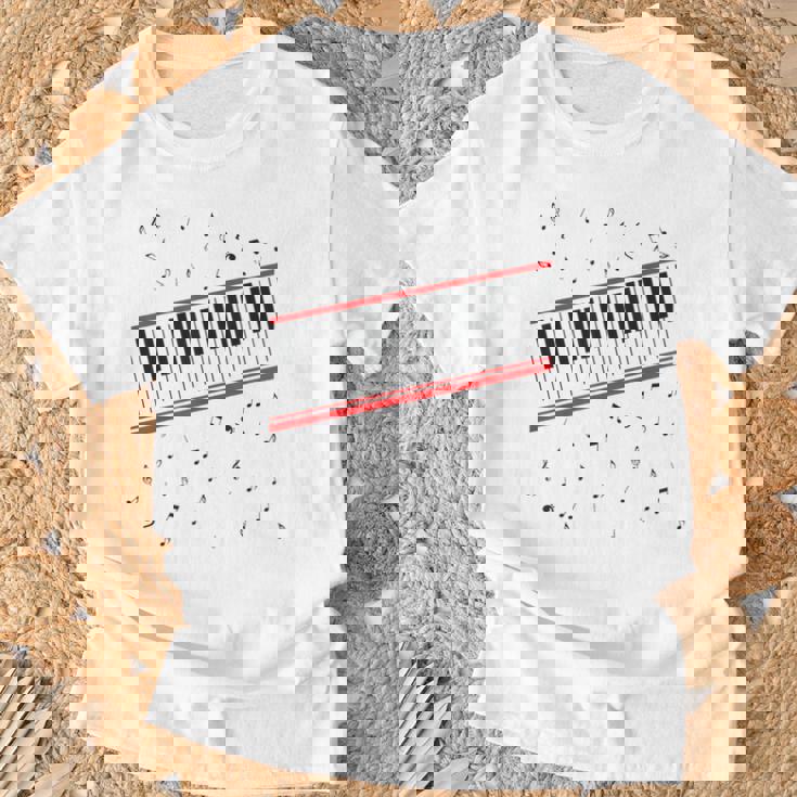 ビート・イット・ピアノ Tシャツ 高齢者への贈り物