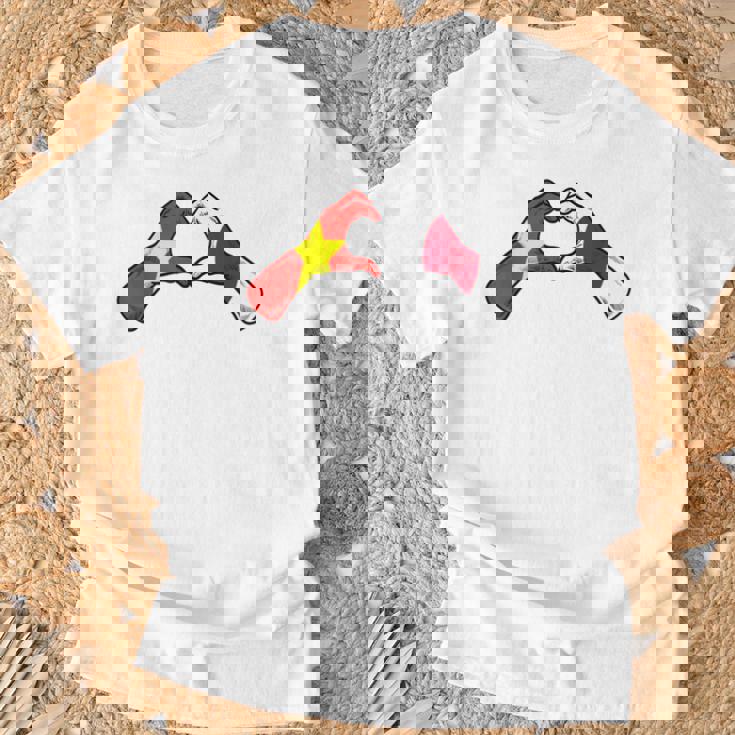 ベトナム日本国旗 ベトナムの日本のハート Tシャツ 高齢者への贈り物