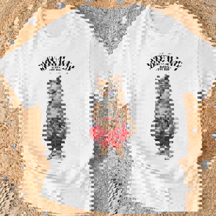 ボクシングチャンピオン 柴犬ファイター Tシャツ 高齢者への贈り物